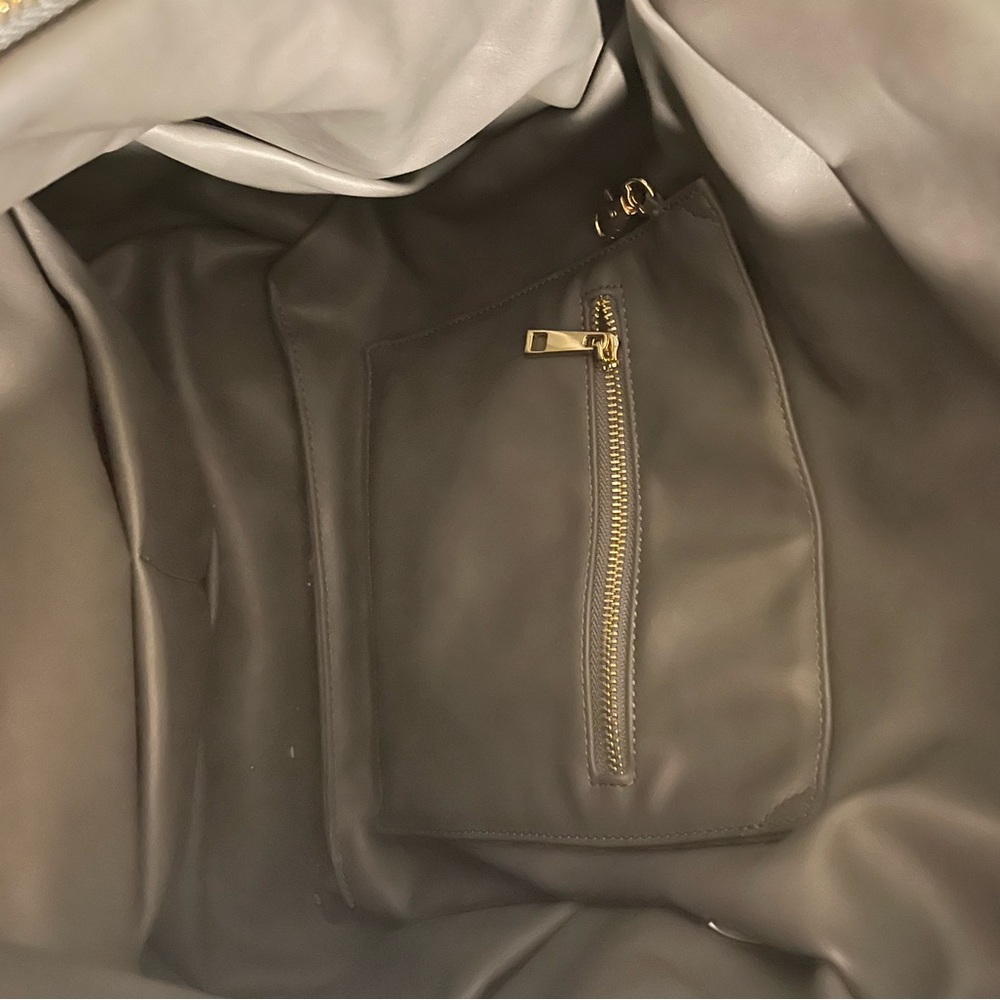 The Fawn Diaper Bag with Changing Pad - Picture 4 of 7